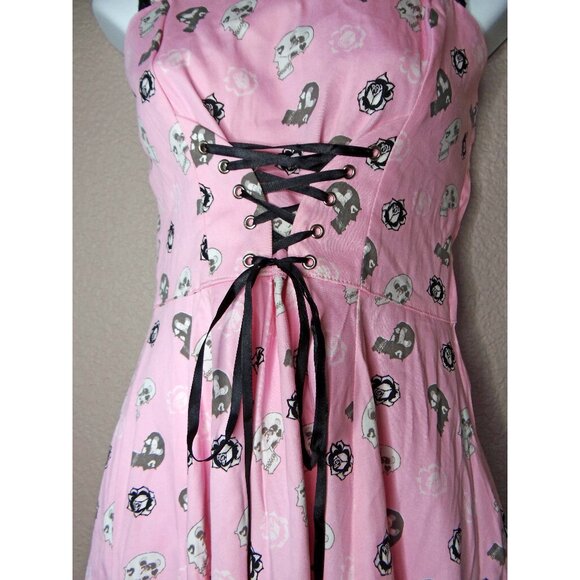 Hearts & Roses Skull Baby Swing Dress in Pink Goth Size 8   6672 - Picture 3 of 16